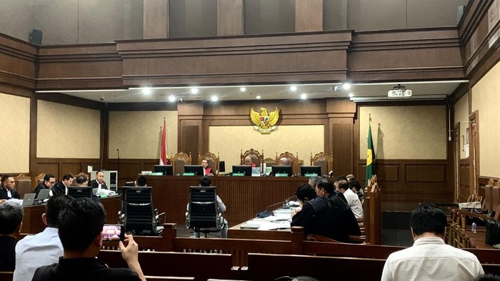 Saksi Akui Pernah Tawarkan Rp50 Juta ke Pejabat Bea Cukai, Malah Disebut “Pelit”
