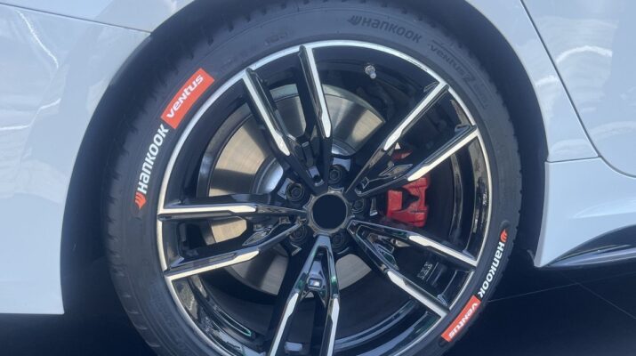 Hankook Perkuat Pasar Ban Premium Indonesia lewat Ventus Evo, Bidik Mobil Performa Tinggi